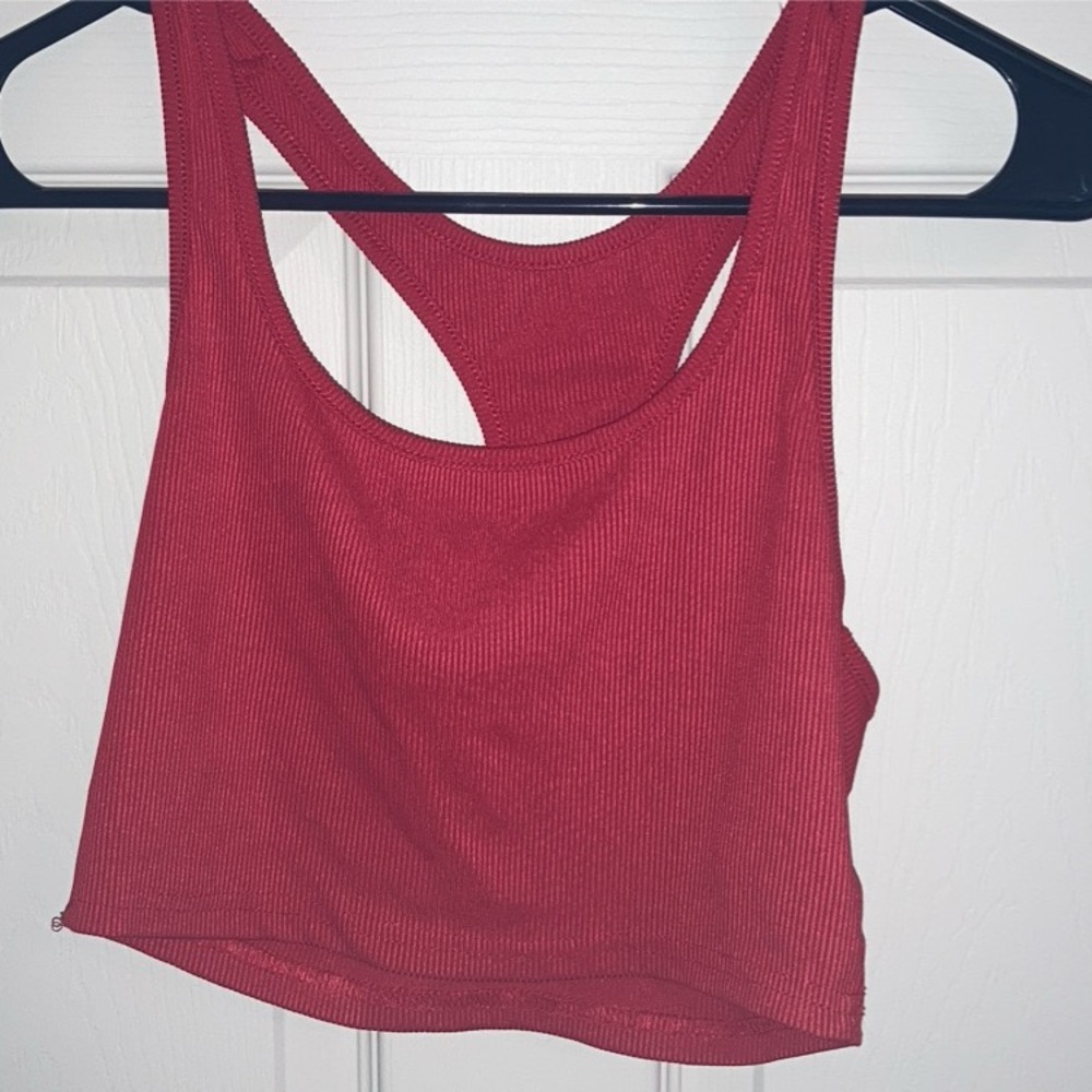 Red workout crop top